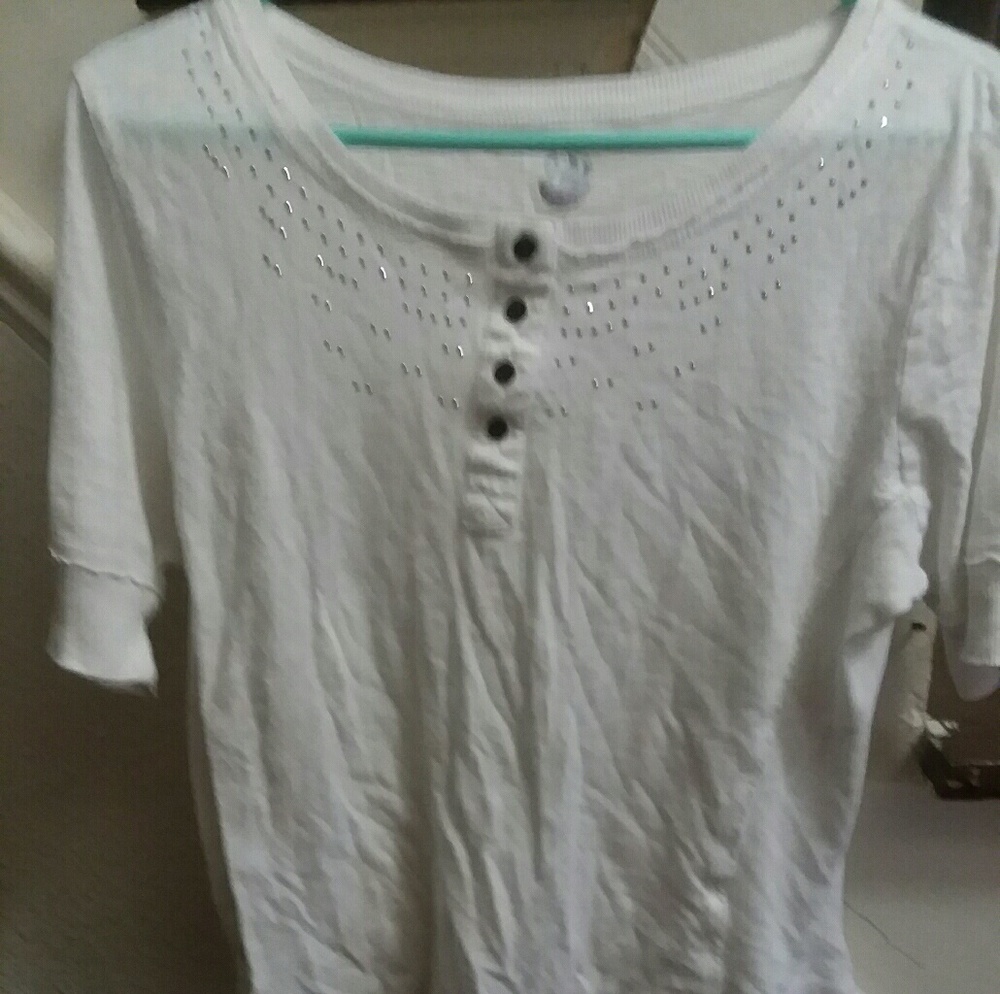 Women shirt - Picture 3 of 3